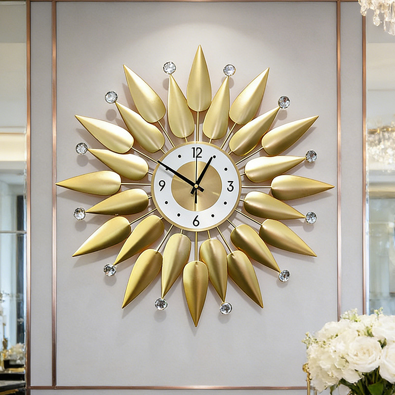 นาฬิกาแขวนผนังหรูหรา นาฬิกาโลห - Luxury Lifestyle Living บทวิจารณ์และราคา