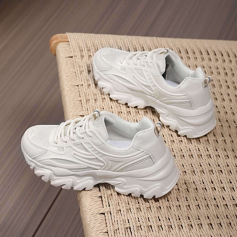 รองเท้าผ้าใบผู้หญิง Platform P - Luxury Men Lifestyle บทวิจารณ์และราคา